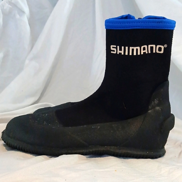 Shimano Black and Blue Neoprene Booties - Picture 1 of 5